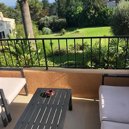 Apartment Les Hauts De Vaugrenier Magnifique 3 Pieces Proche Plage Villeneuve-Loubet